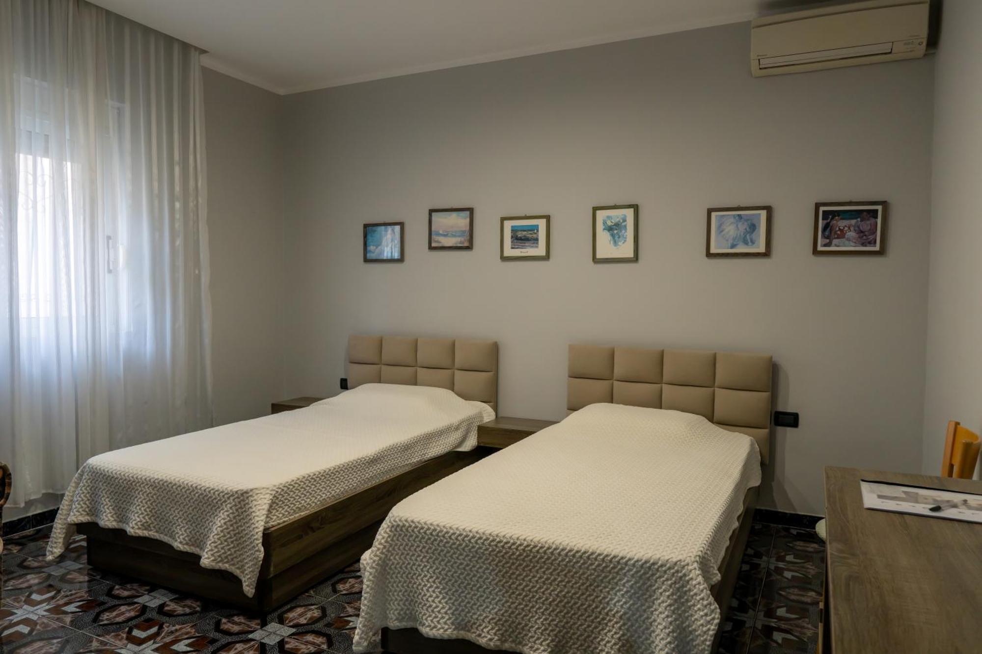 Royal Aparthotel Vlorë Eksteriør bilde