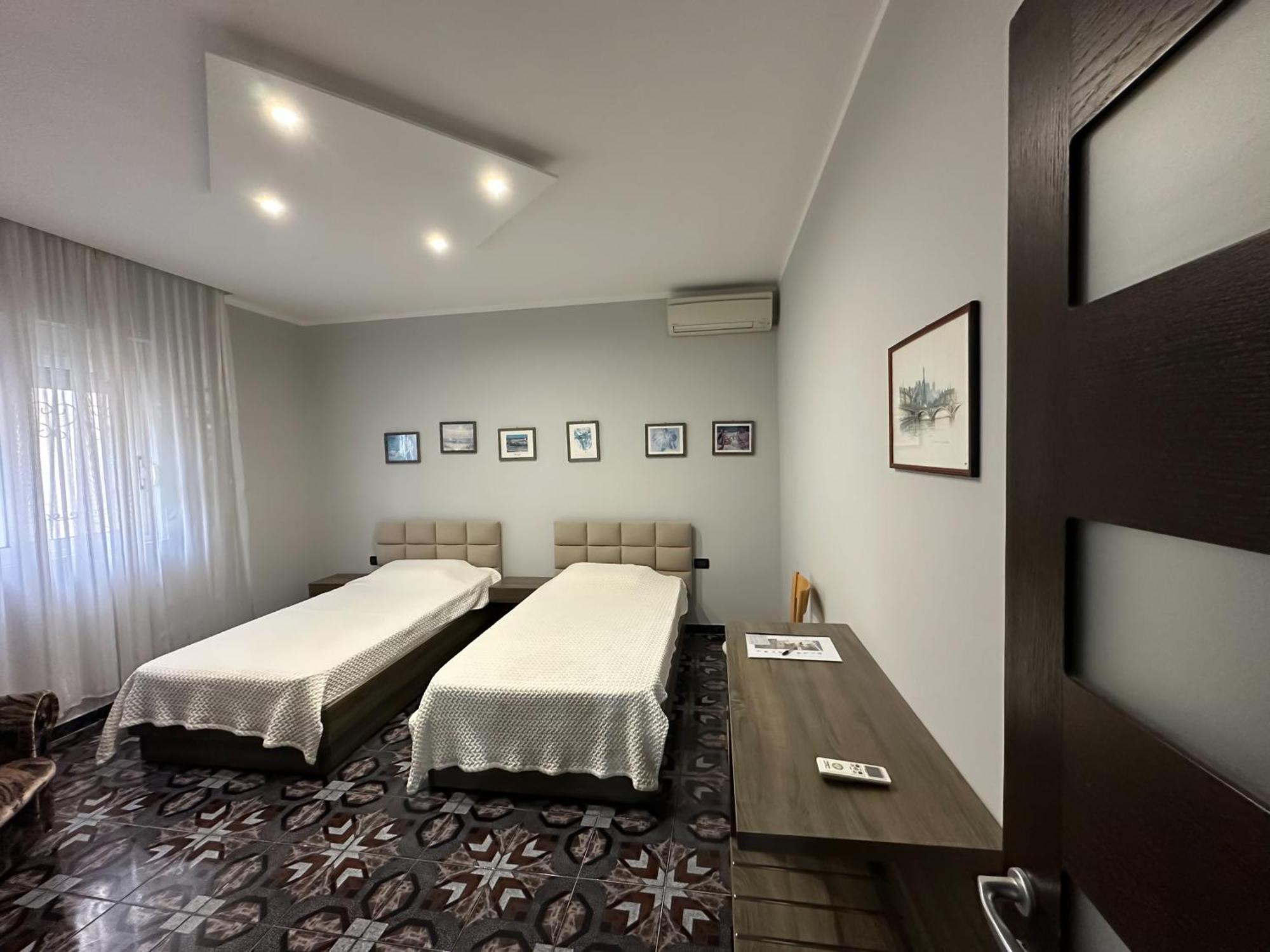 Royal Aparthotel Vlorë Eksteriør bilde